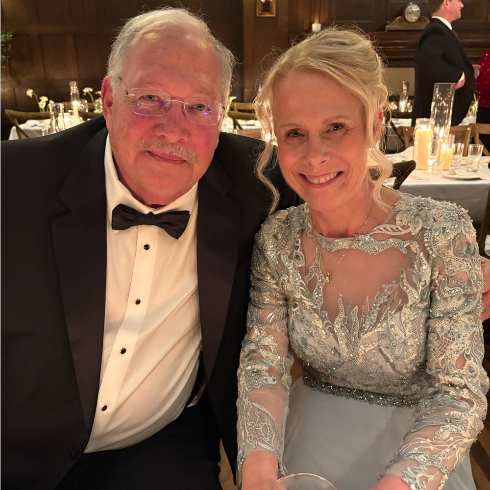 Meet your Poshers - Kimberly & Roger